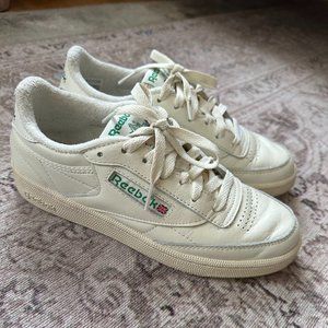 Reebok Women;s Club C 85 Vintage sneaker